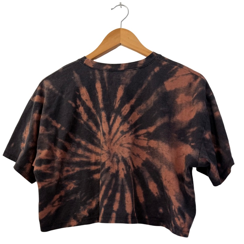Hollister Women’s Acid Wash Cropped Tee, Size Medium Black Bleach Tie-Dye - Picture 2 of 5